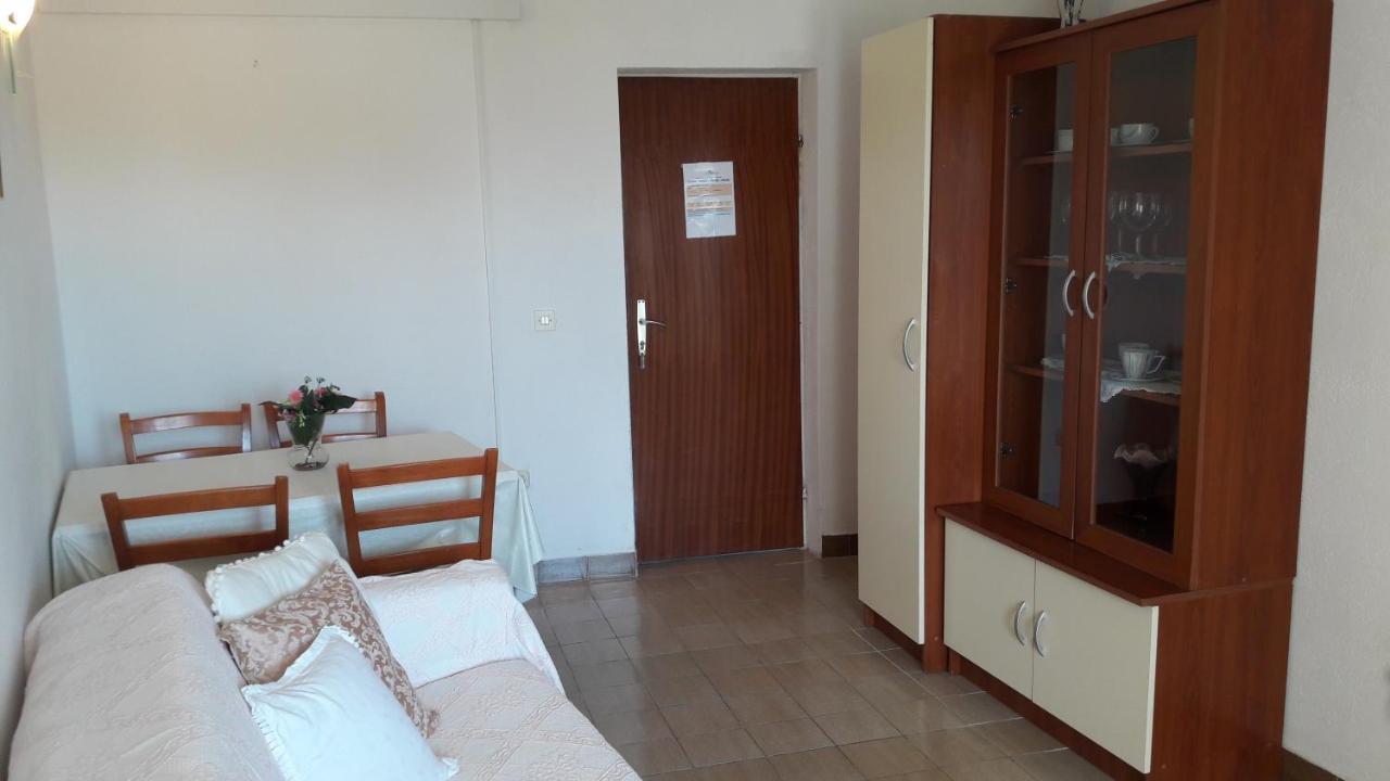Apartment Bol 13413F 外观 照片